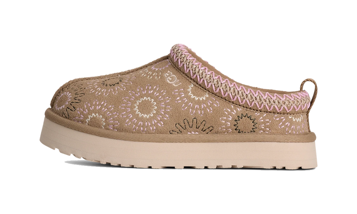 Overkicks - UGG Tazz Sun Stitch Slipper Mustard Seed (Kids) (1175210K-MDSD) - vista lateral