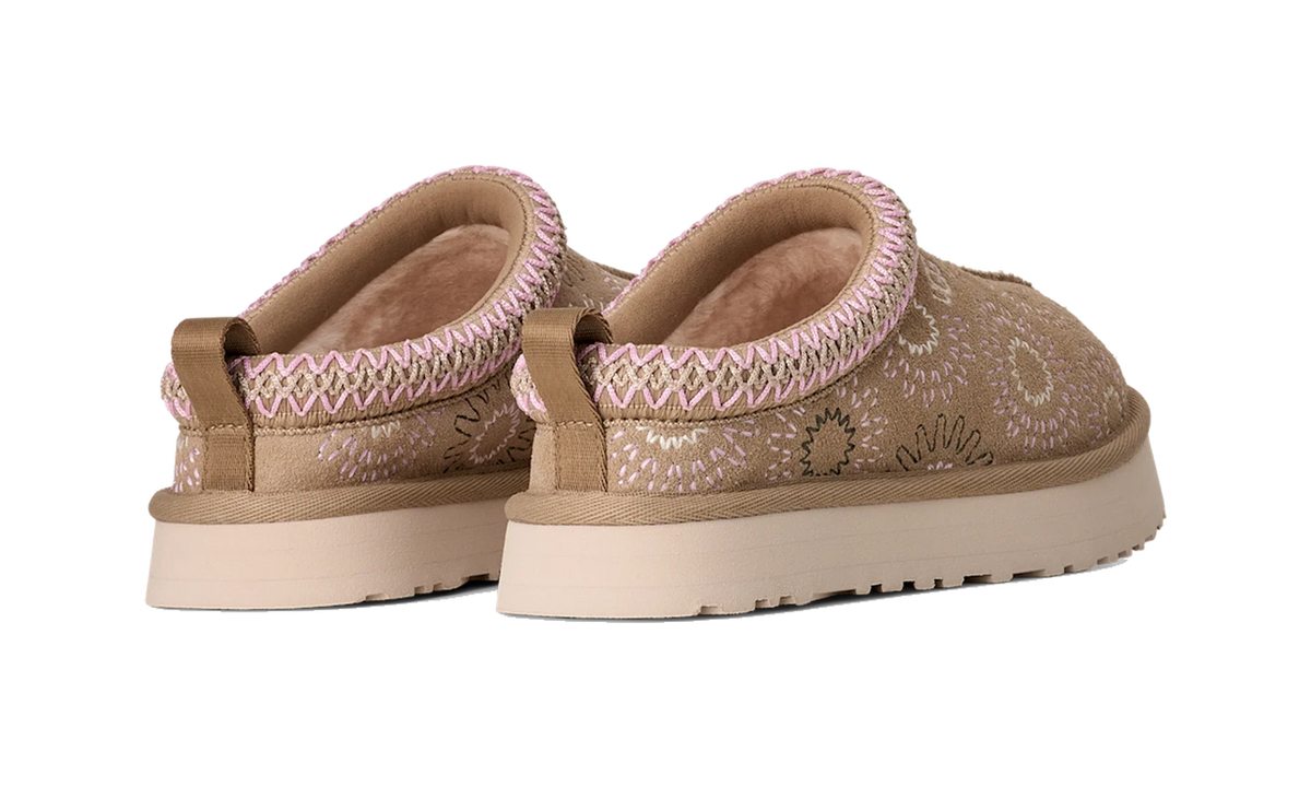 Overkicks - UGG Tazz Sun Stitch Slipper Mustard Seed (Kids) (1175210K-MDSD) - imagen 4