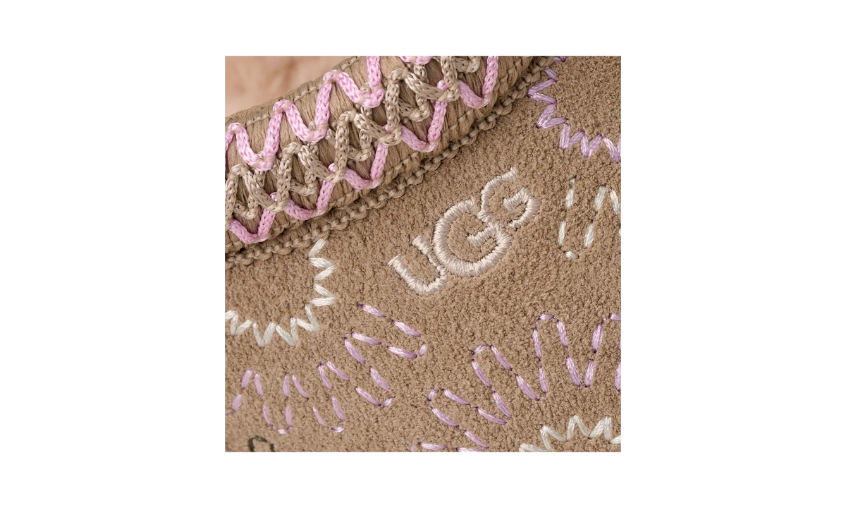 Overkicks - UGG Tazz Sun Stitch Slipper Mustard Seed (Kids) (1175210K-MDSD) - imagen 5