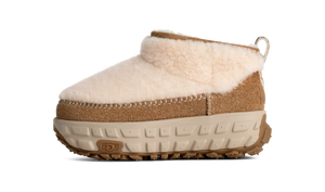 UGG Venture Daze