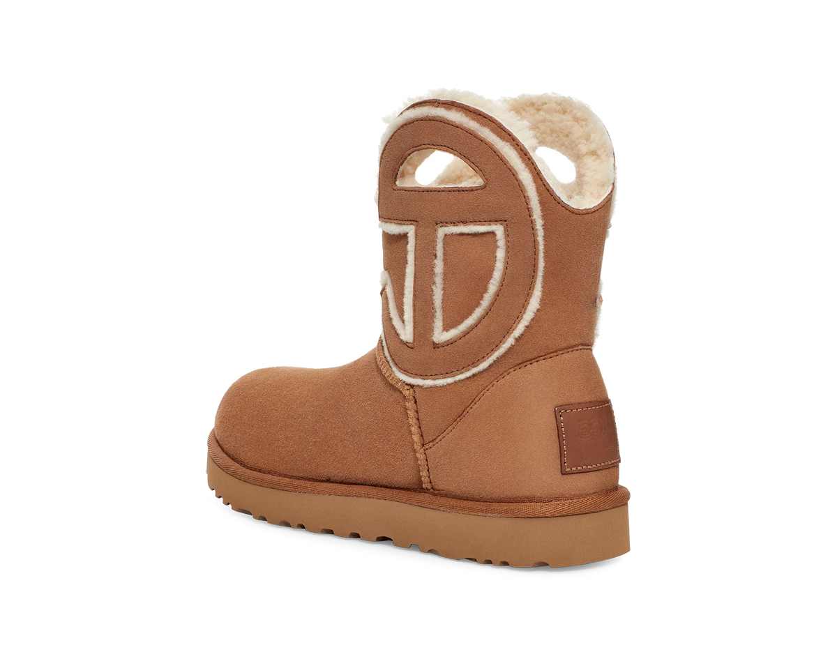 Overkicks - UGG x Telfar Logo Mini Chestnut (1122991-CHE) - detalle suela