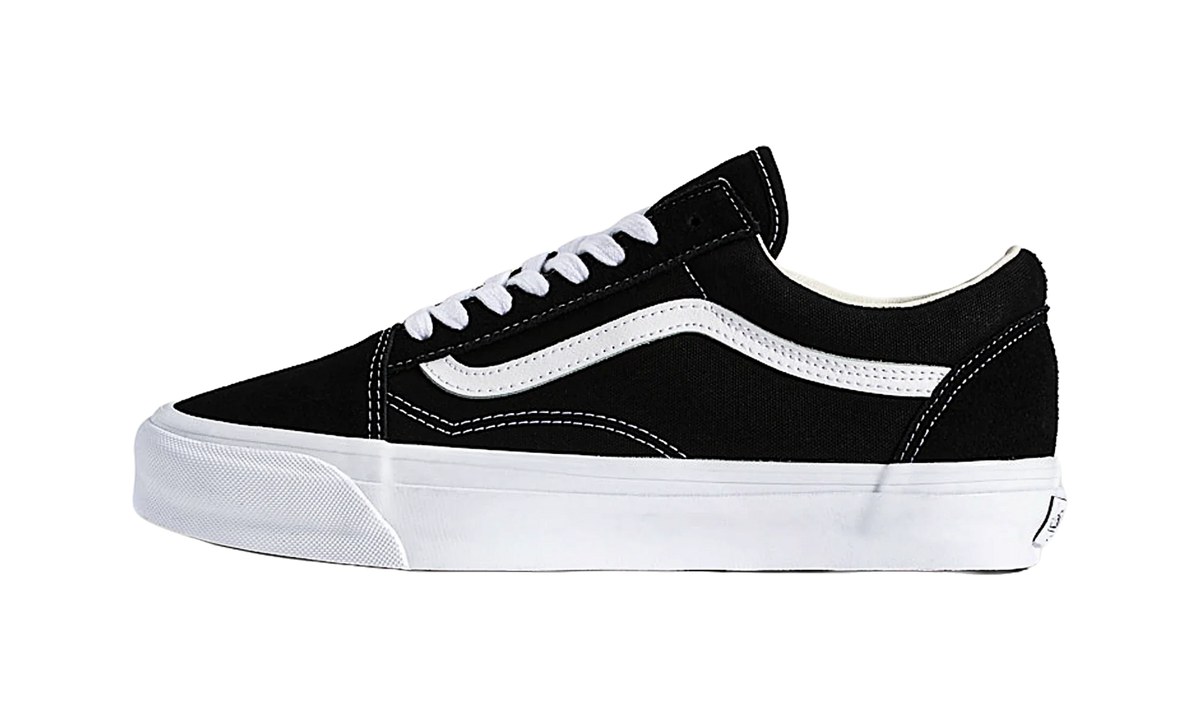 Overkicks - Vans Old Skool 36 LX Black White (VN000CQDBA2) - vista lateral