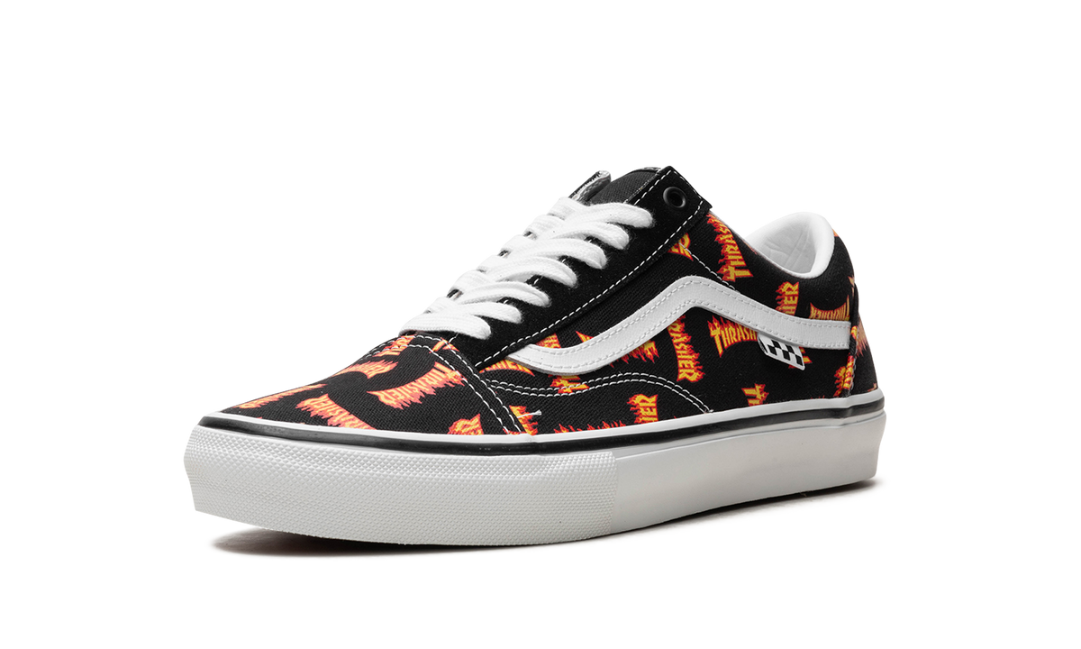 Overkicks - Vans Old Skool Thrasher All Over Flame Logo (VN0005W0BML) - detalle suela
