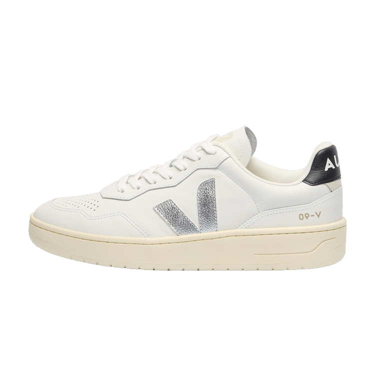 Overkicks - Veja V-90 OT White Silver Black (Women's) (VD2020910) - vista lateral