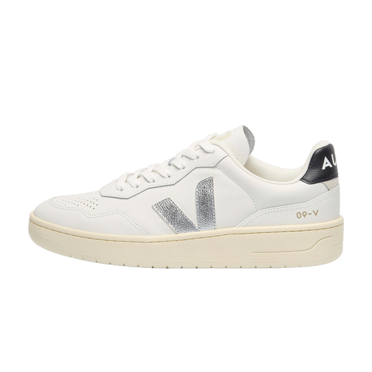 Overkicks - Veja V-90 OT White Silver Black (Women's) (VD2020910) - vista lateral