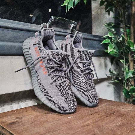 Overkicks - Yeezy Boost 350 V2 Beluga 2.0 (AH2203) - vista superior