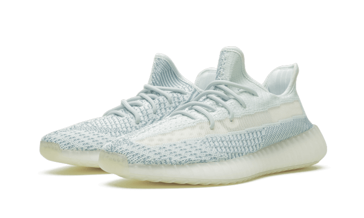 Overkicks - Yeezy Boost 350 V2 Cloud White (Non-Reflective) (FW3043) - vista trasera