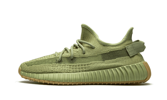 Overkicks - Yeezy Boost 350 V2 Sulfur (FY5346) - vista lateral