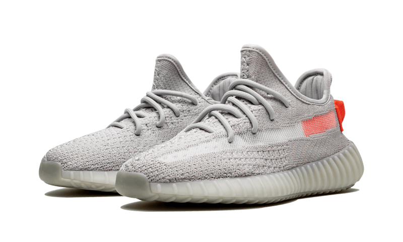 Overkicks - Yeezy Boost 350 V2 Tail Light (FX9017) - vista trasera