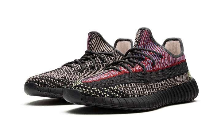Overkicks - Yeezy Boost 350 V2 Yecheil (Non-Reflective) (FW5190) - vista trasera