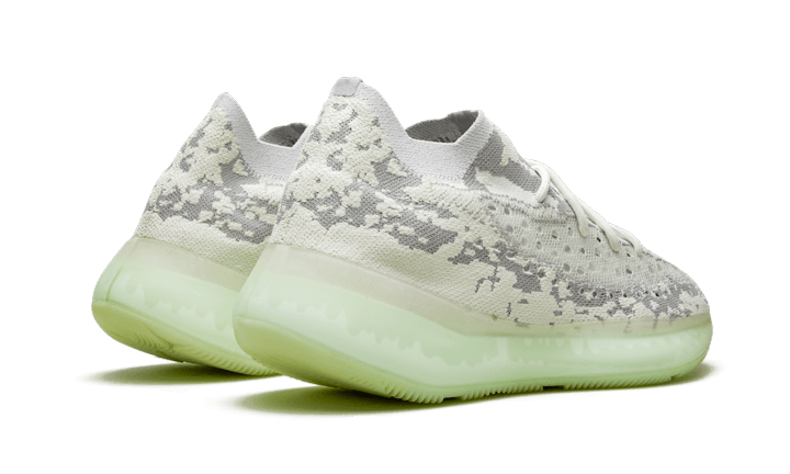 Overkicks - Yeezy Boost 380 Alien (FV3260) - par completo