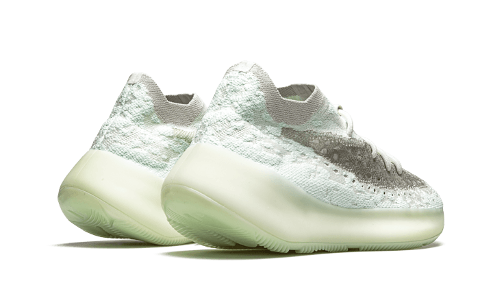 Overkicks - Yeezy Boost 380 Calcite Glow (GZ8668) - par completo