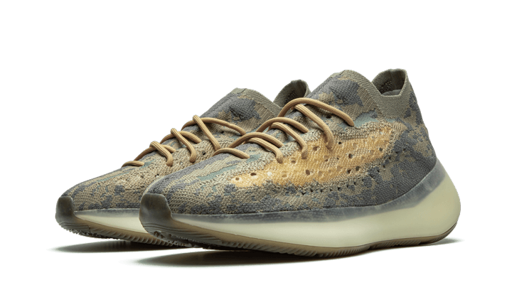 Overkicks - Yeezy Boost 380 Mist Reflective (FX9846) - par completo