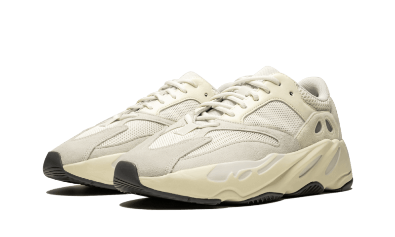Overkicks - Yeezy Boost 700 Analog (EG7596) - vista trasera
