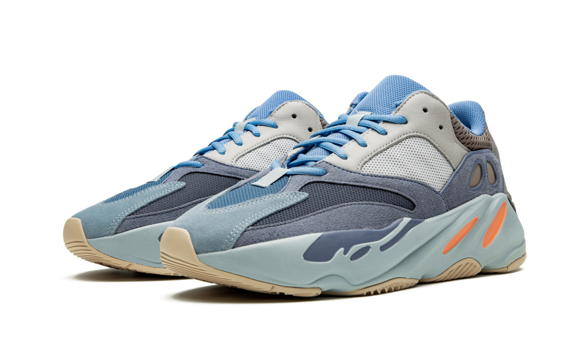 Overkicks - Yeezy Boost 700 Carbon Blue (FW2498) - vista trasera