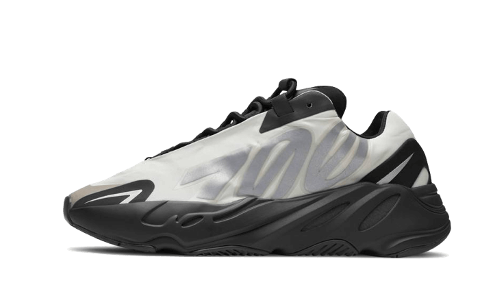 Overkicks - Yeezy Boost 700 MNVN Bone (FY3729) - vista lateral