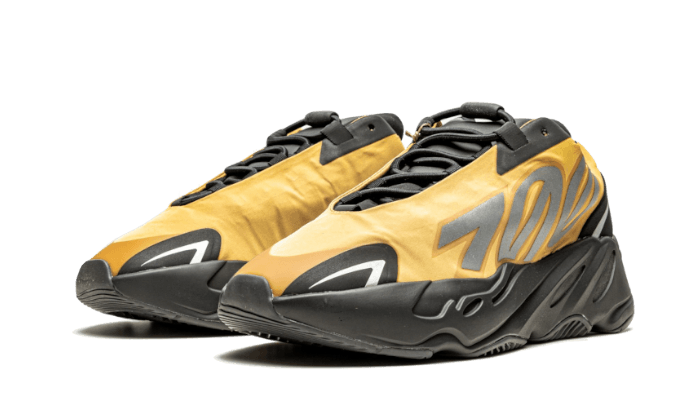Overkicks - Yeezy Boost 700 MNVN Honey Flux (GZ0717) - vista trasera