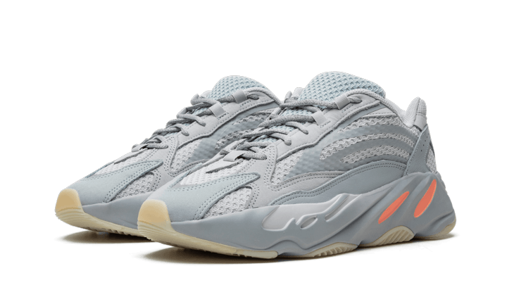 Overkicks - Yeezy Boost 700 V2 Inertia (FW2549) - vista trasera