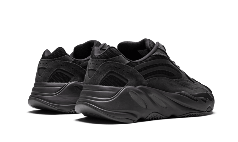 Overkicks - Yeezy Boost 700 V2 Vanta (FU6684) - par completo