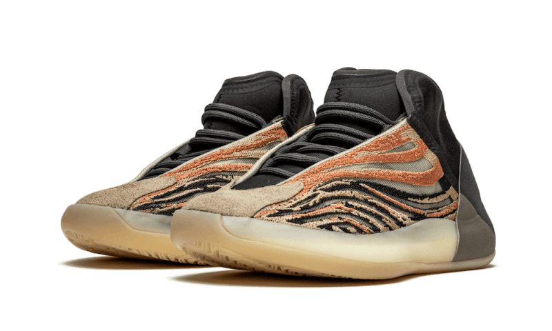 Overkicks - Yeezy QNTM Flash Orange (GW5314) - vista trasera