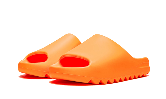 Overkicks - Yeezy Slide Enflame Orange (GZ0953) - vista trasera