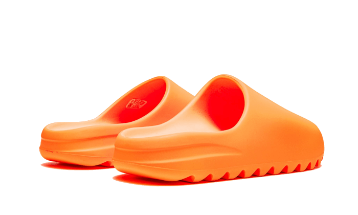 Overkicks - Yeezy Slide Enflame Orange (GZ0953) - par completo