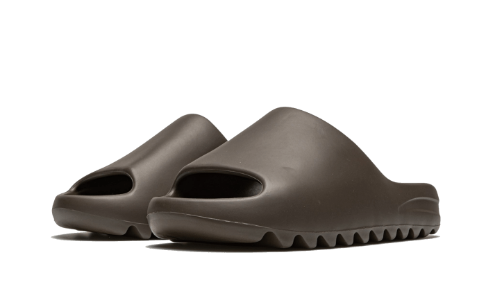 Overkicks - Yeezy Slide Soot (GX6141) - vista trasera