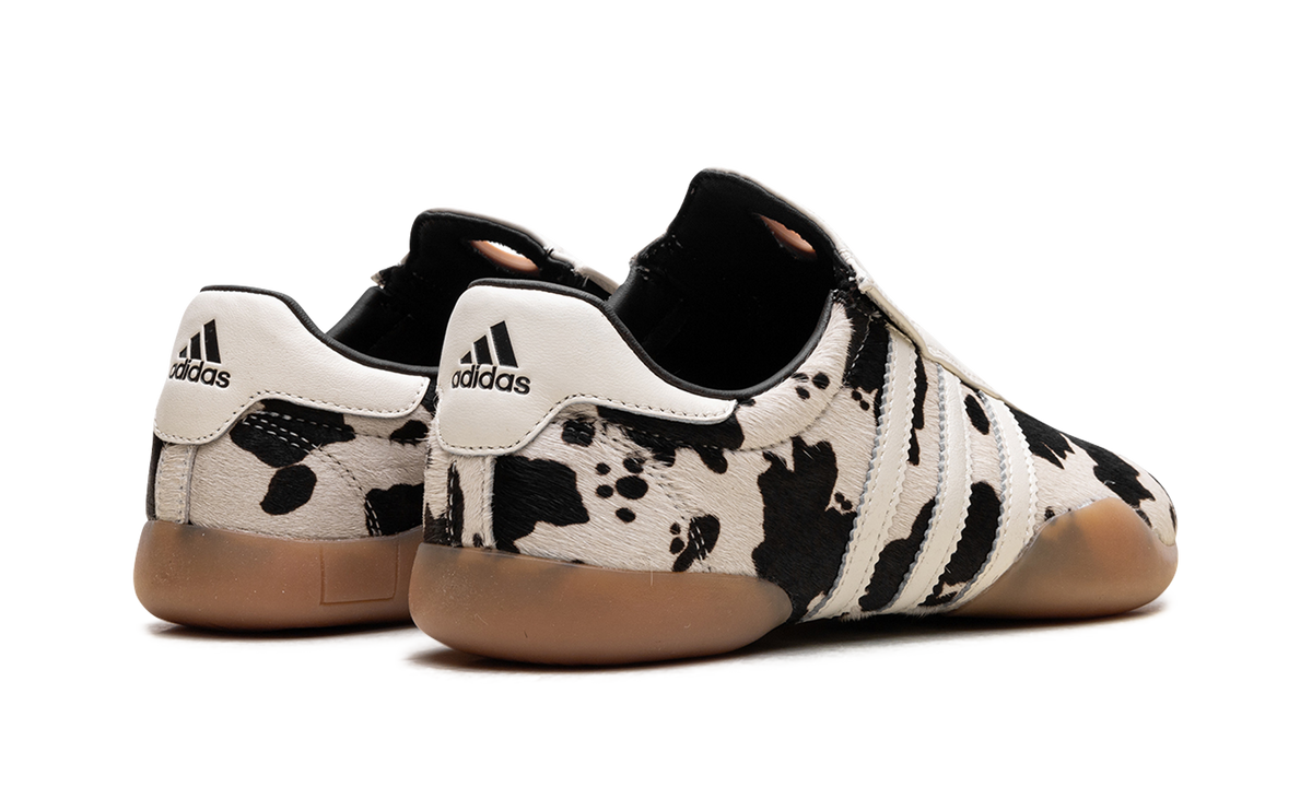 Overkicks - adidas Taekwondo Mei Cow Print (JS0297) - par completo