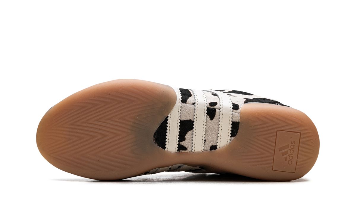 Overkicks - adidas Taekwondo Mei Cow Print (JS0297) - vista superior