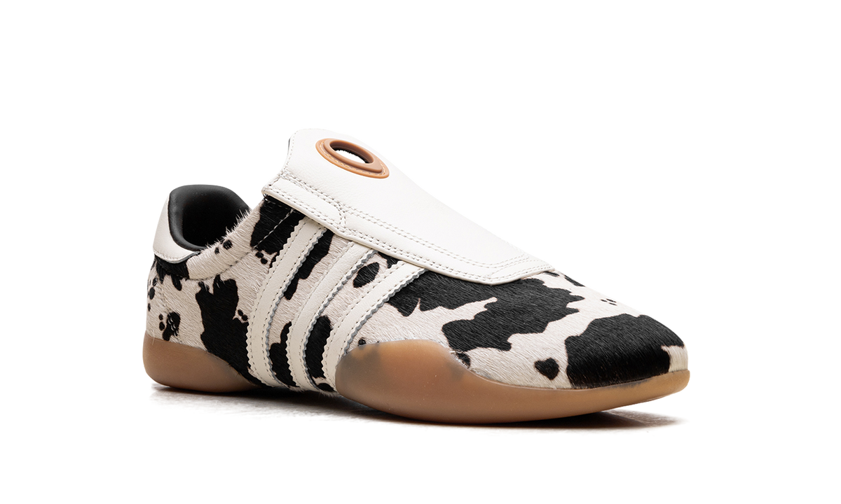 Overkicks - adidas Taekwondo Mei Cow Print (JS0297) - detalle lateral interior