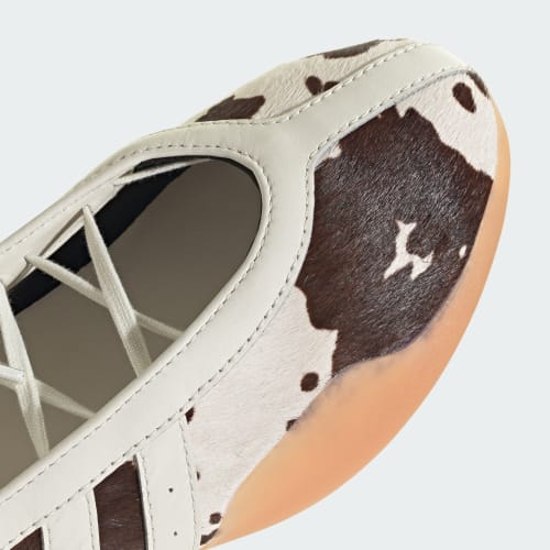 Overkicks - adidas Taekwondo Mei Cow Print Aurora Coffee (KJ0229) - detalle