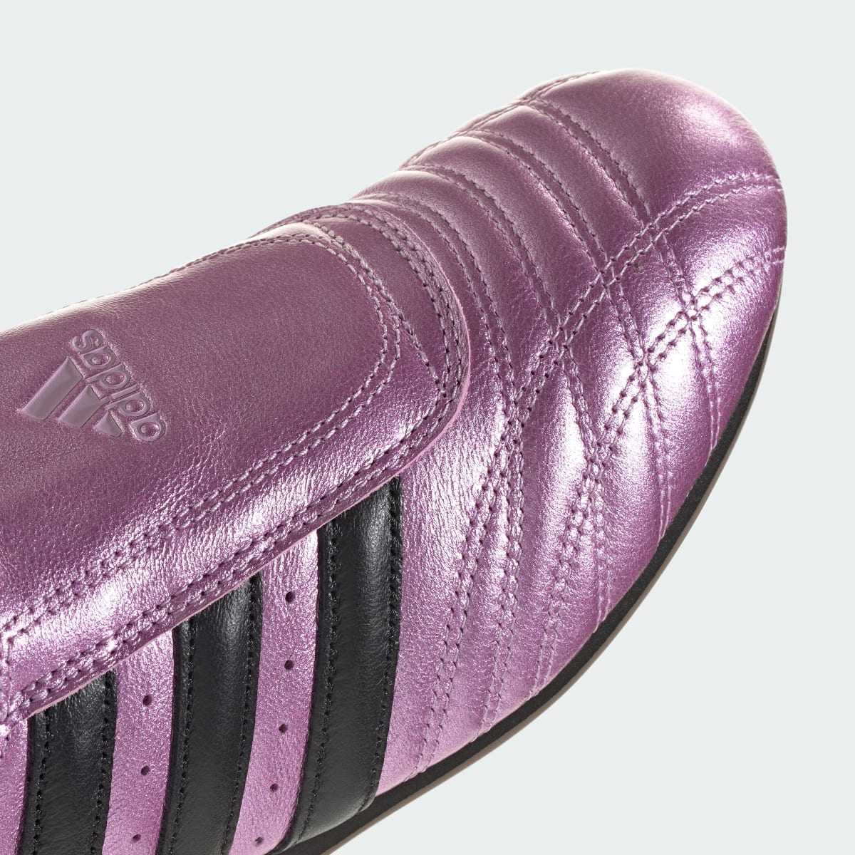 Overkicks - adidas Taekwondo Purple Bliss Lilac Black (JS4026) - detalle