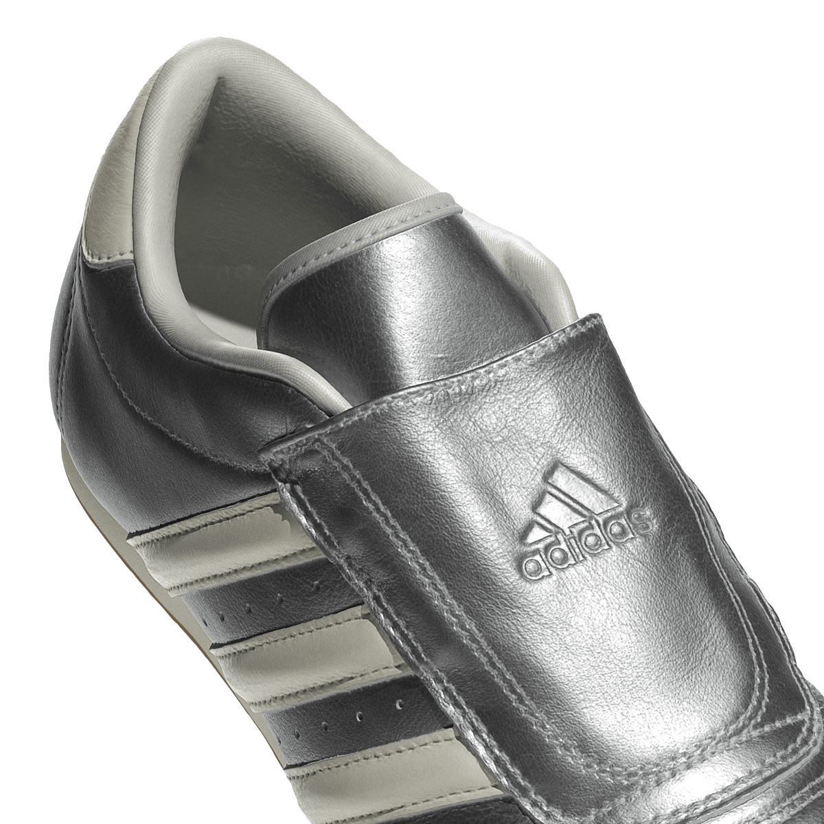 Overkicks - adidas Taekwondo Silver Metallic (JS4023) - detalle lateral interior