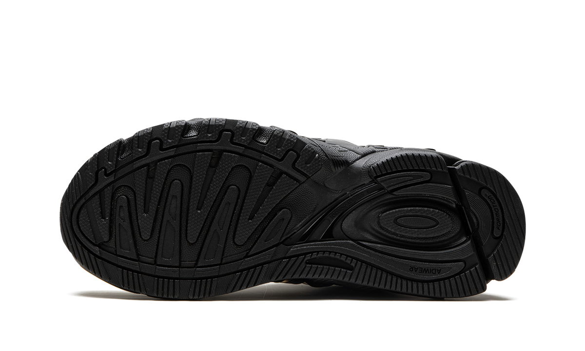 Adidas Response CL Bad Bunny Triple Black - vista frontal