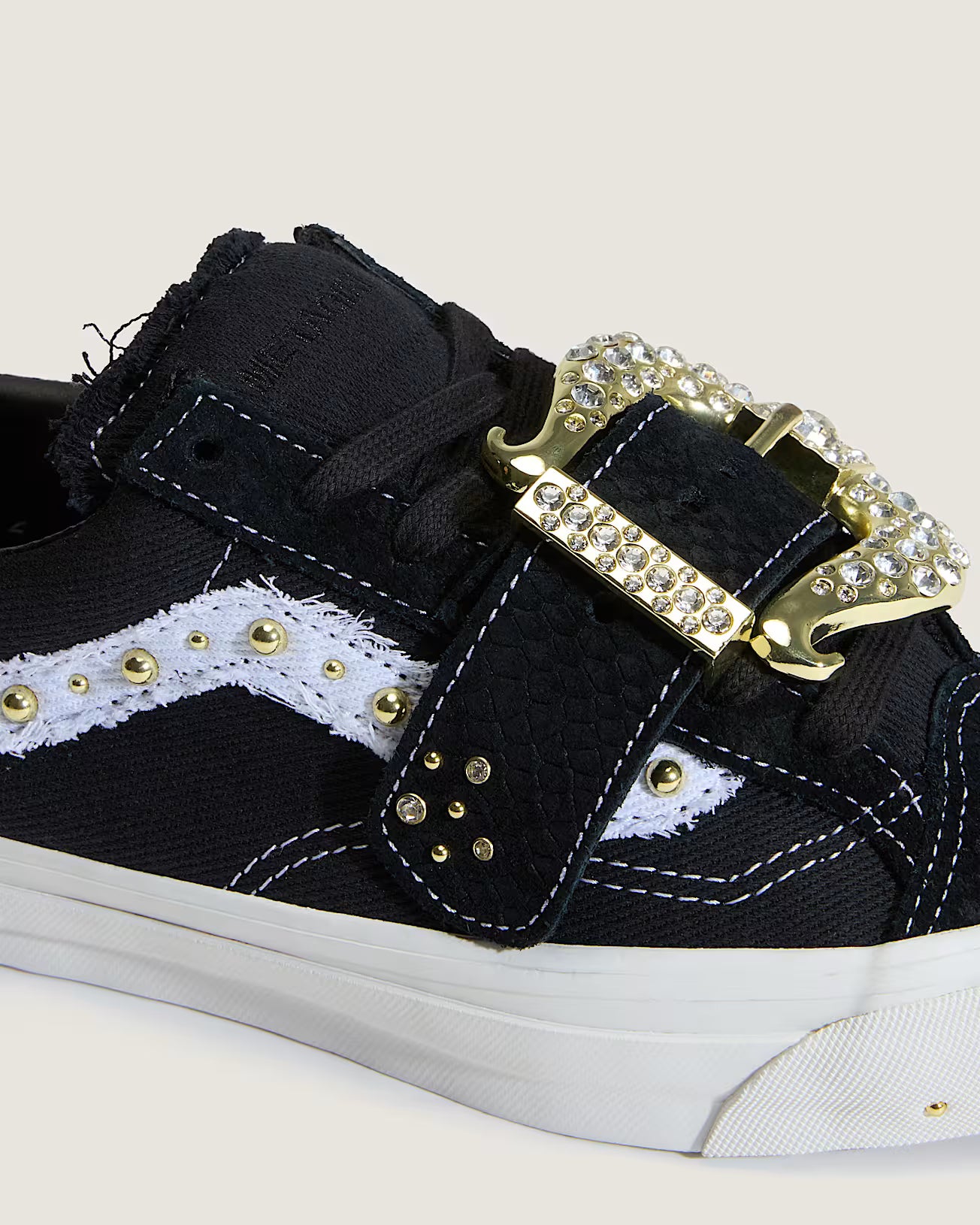 Vans Premium Old Skool 36 Metagirl Buckle Black White