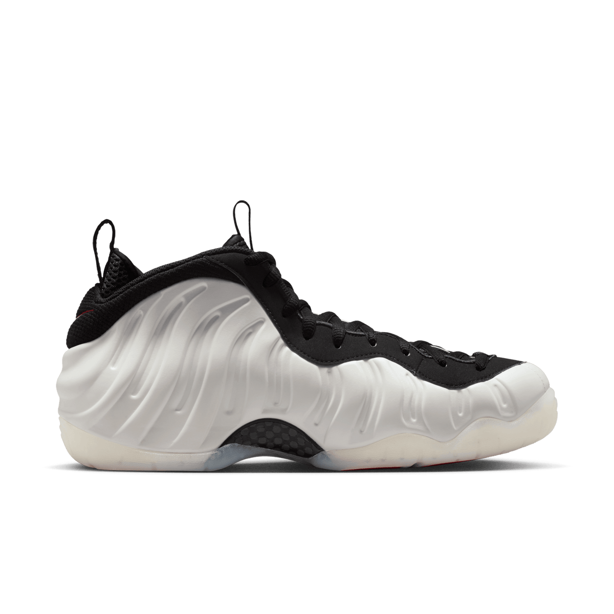 Nike Air Foamposite Pro Pearl (2025) 3