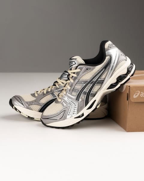 ASICS Gel-Kayano 14 Oyster White Steeple Grey - detalle