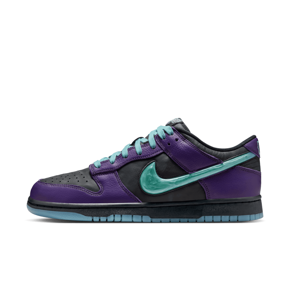 Nike Dunk Low LTD Wizard 1