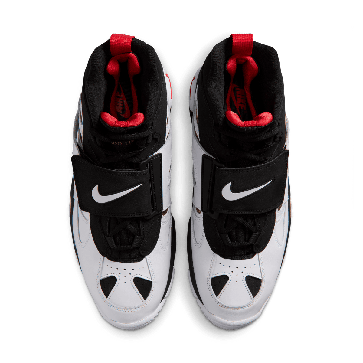 Nike Air Diamond Turf 2 49ers Home (2026) 4