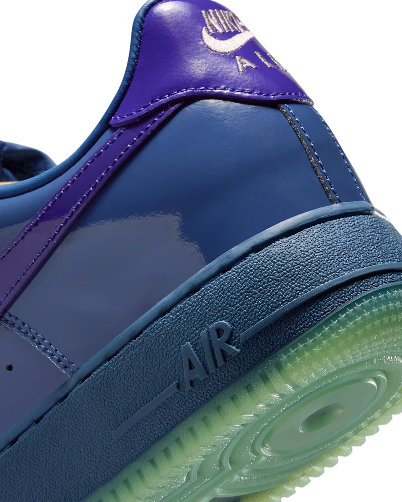 Air Force 1 Low Patent Leather Mystic Navy Grape Ice