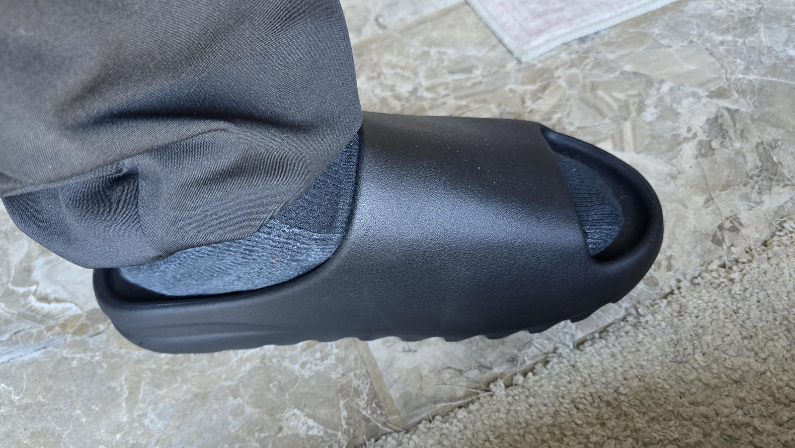 Yeezy YS-01 Slide Black
