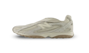New Balance 204V