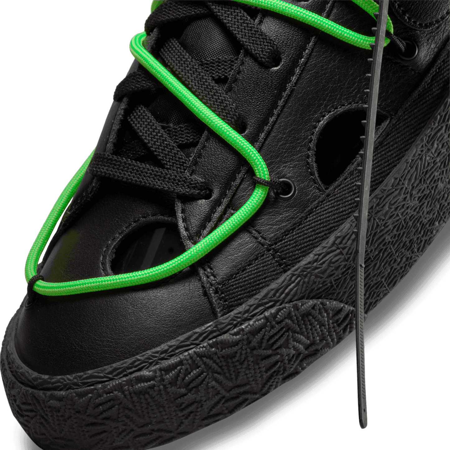 Nike Blazer Low 77 Off-White Electro Green 5