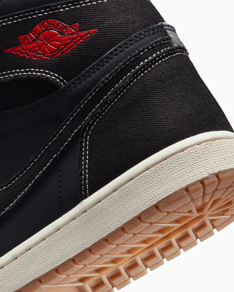 Air Jordan 1 Retro High OG Flight Club
