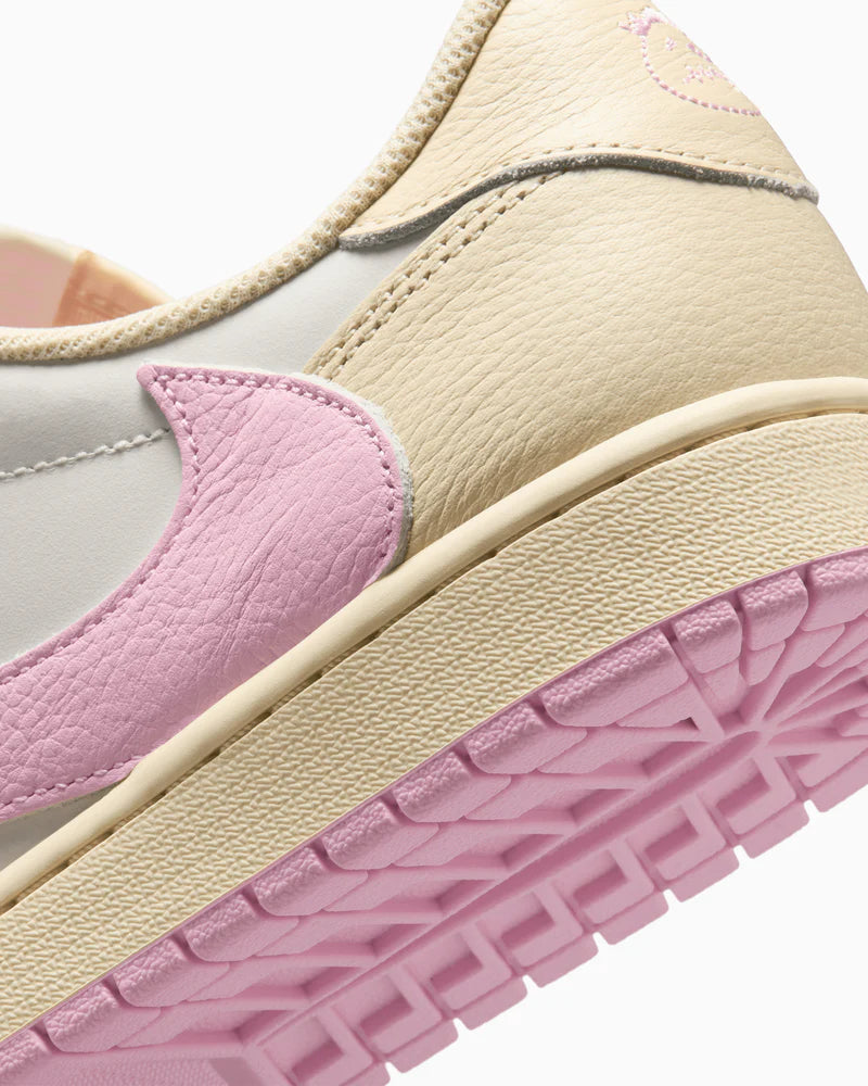 Air Jordan 1 Low x Travis Scott Muslin and Shy Pink