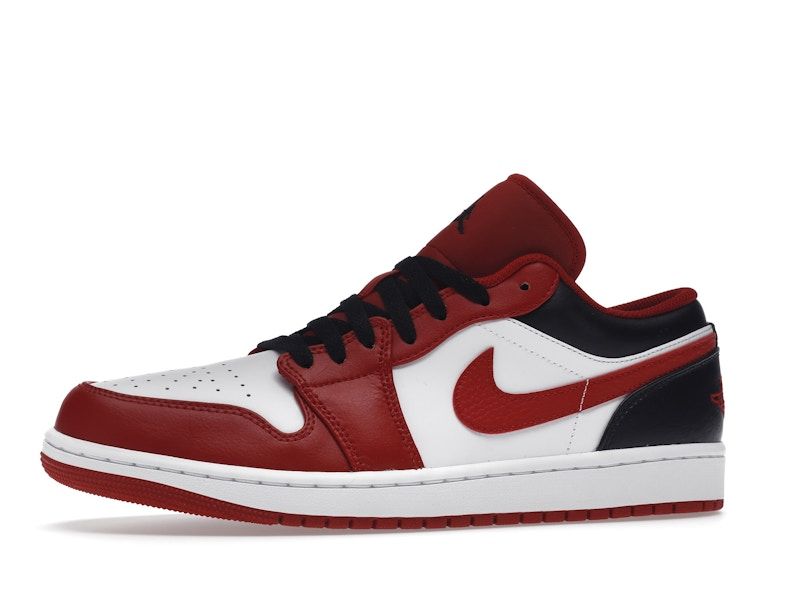 Air Jordan 1 Low Bulls